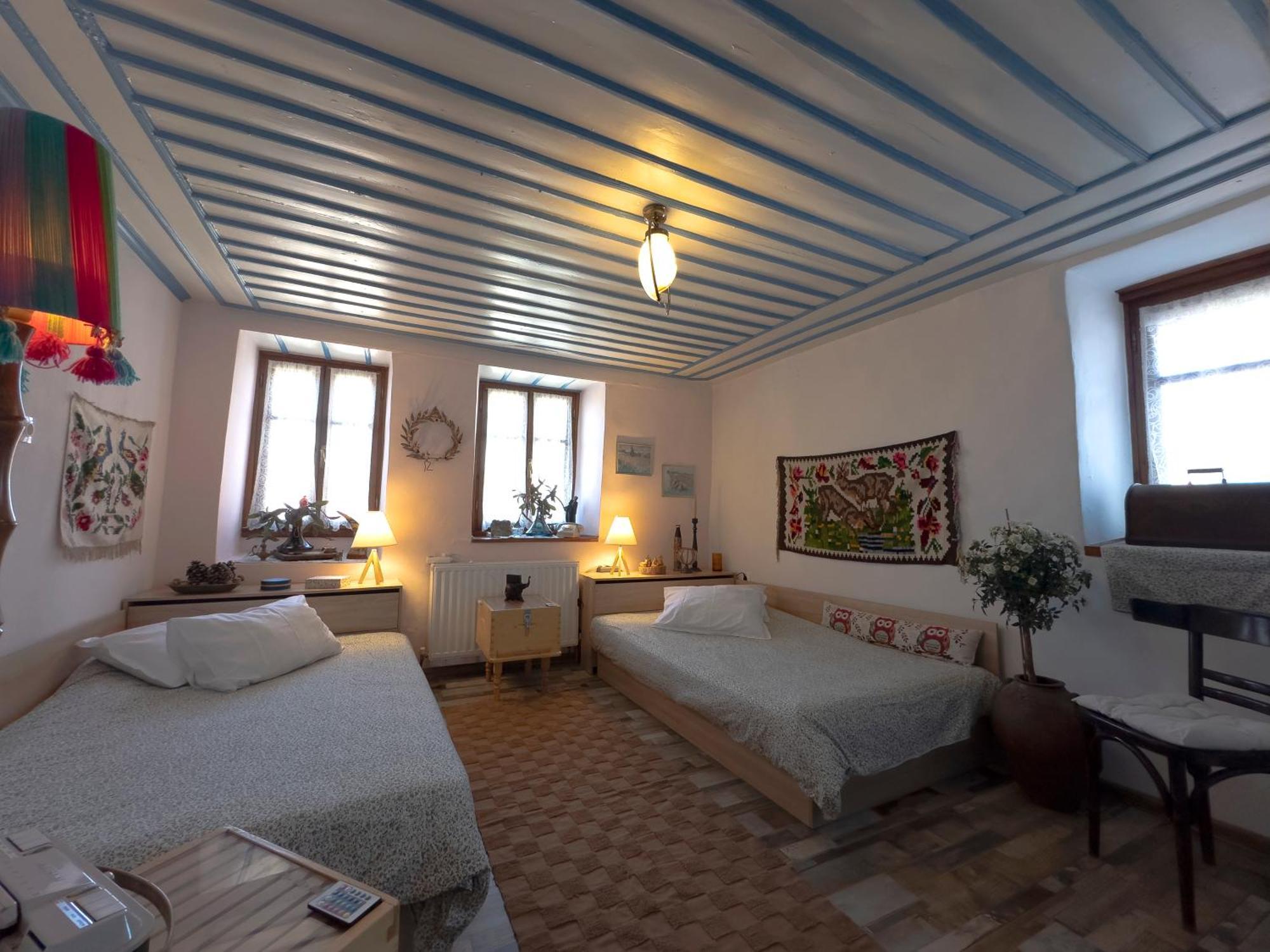 Renovated Old Manor House With Yard Villa Arnaia Luaran gambar